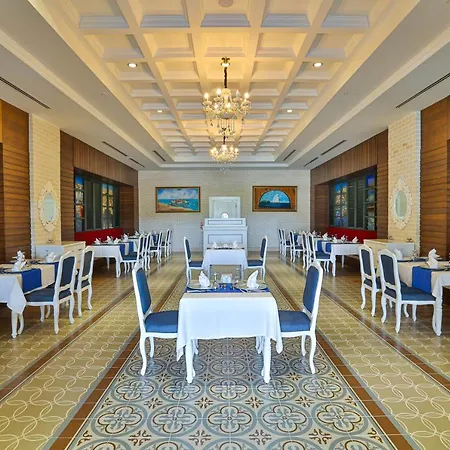 Crystal Sunset Luxury & 5* Side