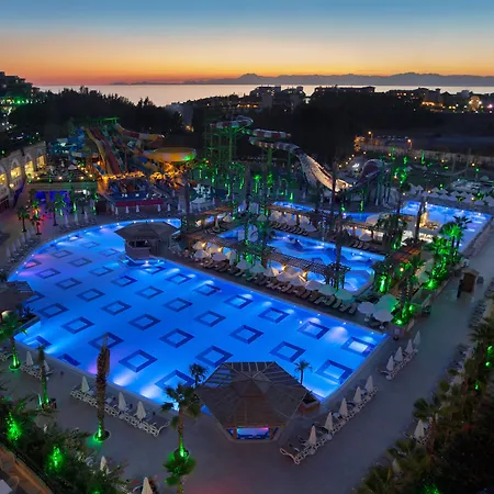 Crystal Sunset Pearl Collection Üdülőközpont 5*