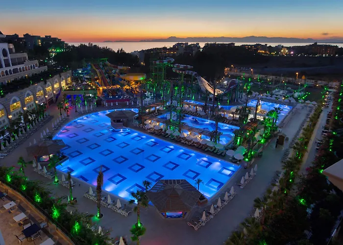 Crystal Sunset Pearl Collection Resort 5*