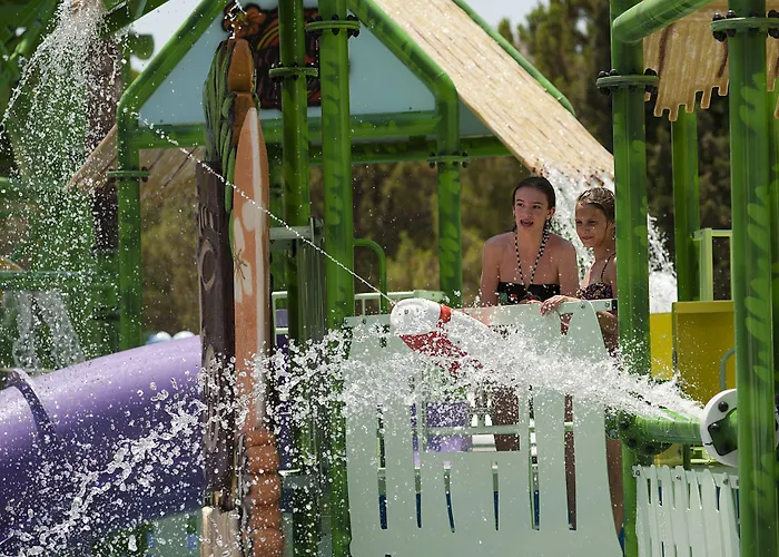 Crystal Sunset Pearl Collection Resort Side