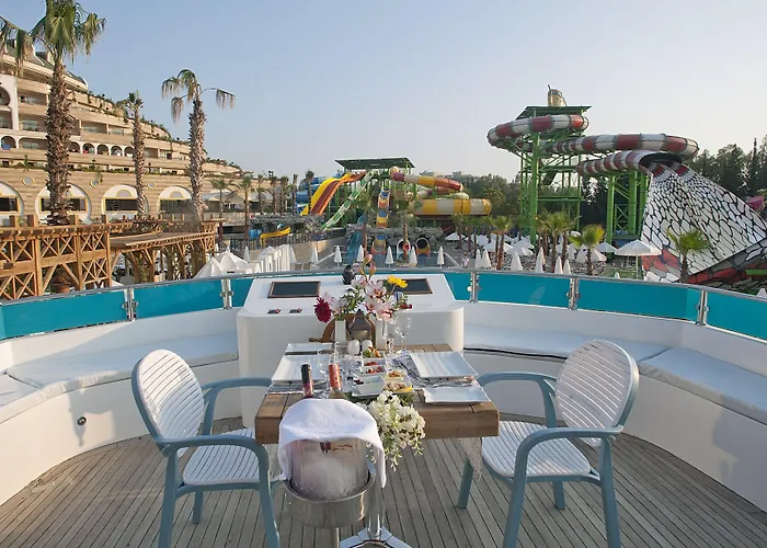 Crystal Sunset Pearl Collection Resort Side