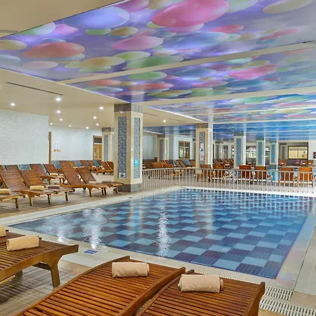 Crystal Sunset Luxury & Σιντέ