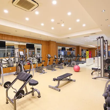 Crystal Sunset Luxury & Θέρετρο 5*