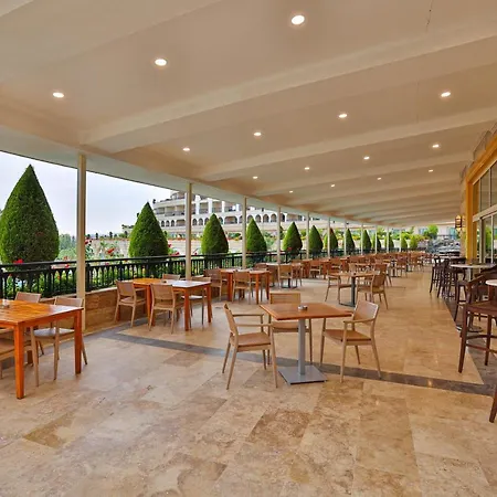 Θέρετρο Crystal Sunset Luxury &