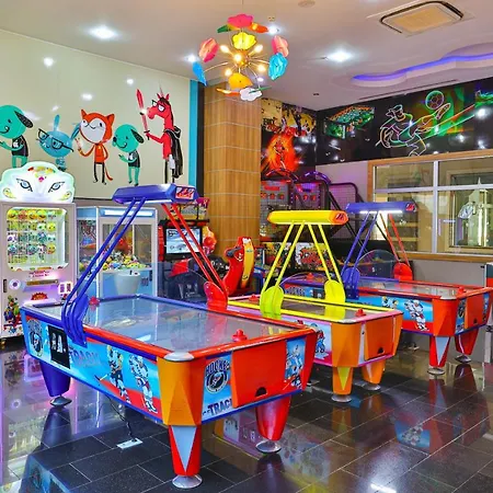 Crystal Sunset Luxury & Θέρετρο 5*