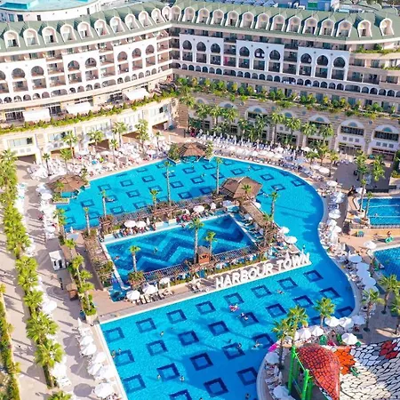 Crystal Sunset Luxury & Θέρετρο 5*