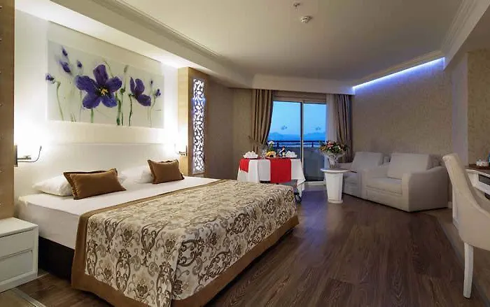 Crystal Sunset Pearl Collection 5*