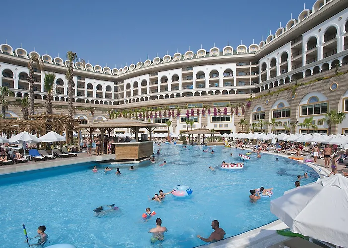 Semesteranläggning (resort) Crystal Sunset Pearl Collection Side