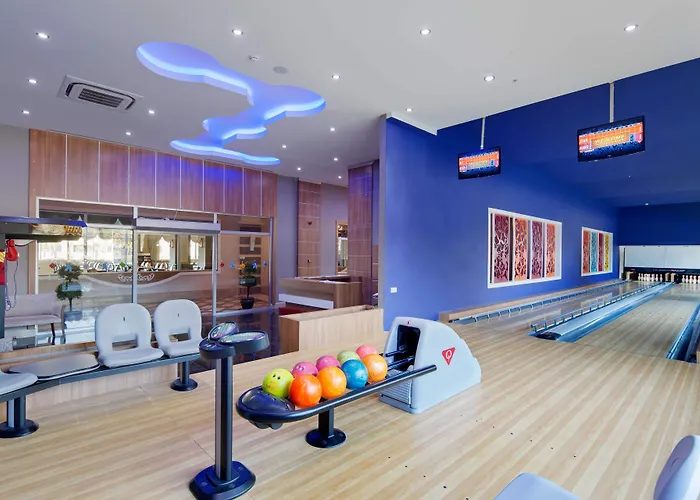 Crystal Sunset Pearl Collection Semesteranläggning (resort) Side