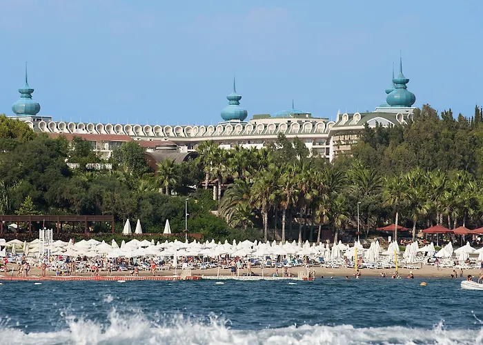 Crystal Sunset Pearl Collection Semesteranläggning (resort)